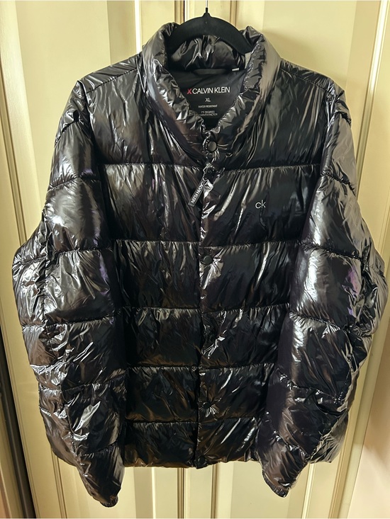 Calvin Klein Jackets & Blazers - Calvin Klein Glossy Black Quilted Puffer Coat